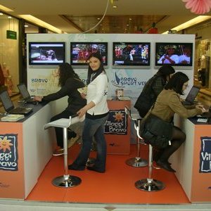 Villaggi Bravo in galleria
